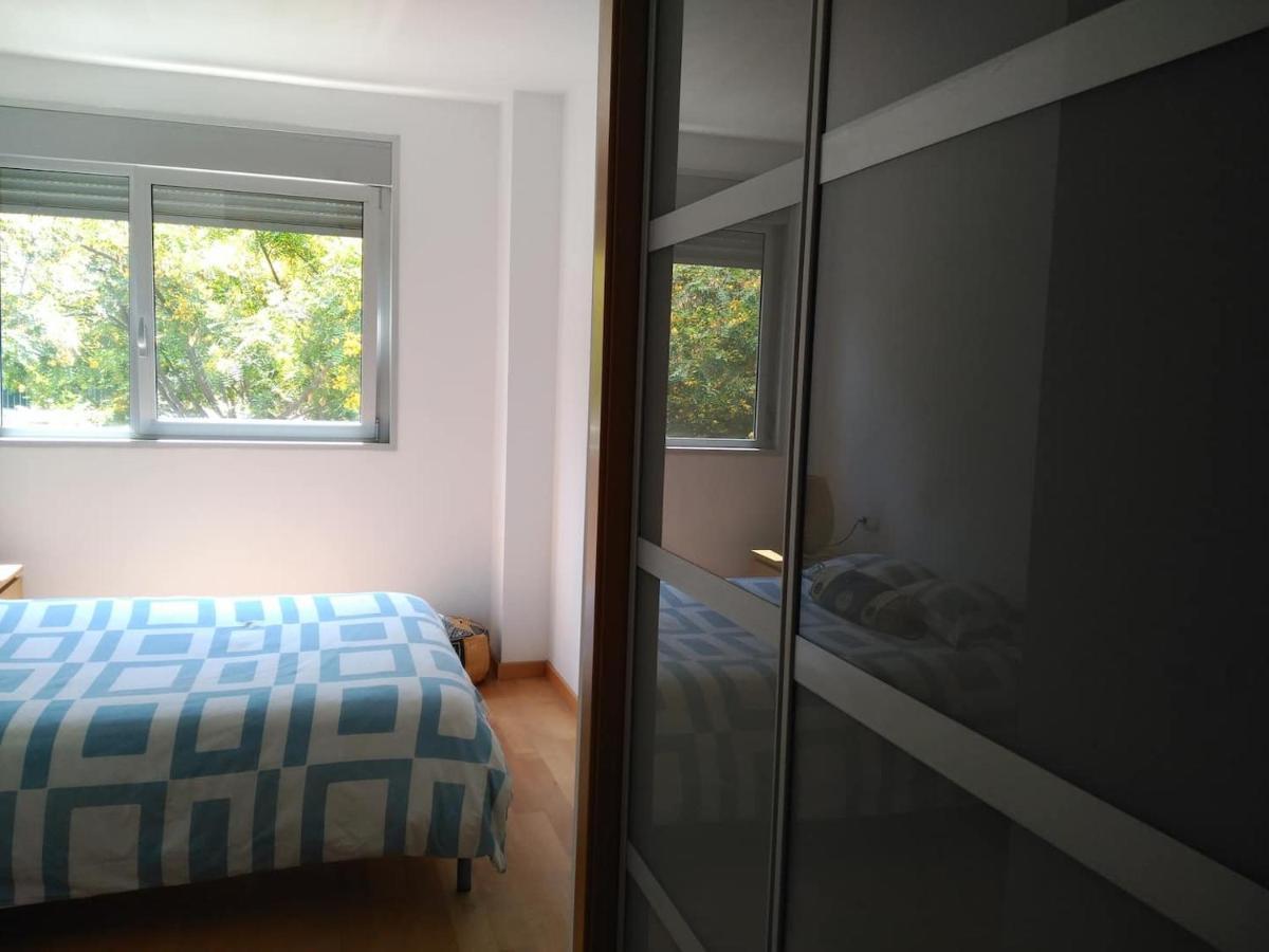 Stylish Flat, 2 Bathrooms And Swimming Pool, Next To The Beach! Sant Adria de Besos Exterior photo