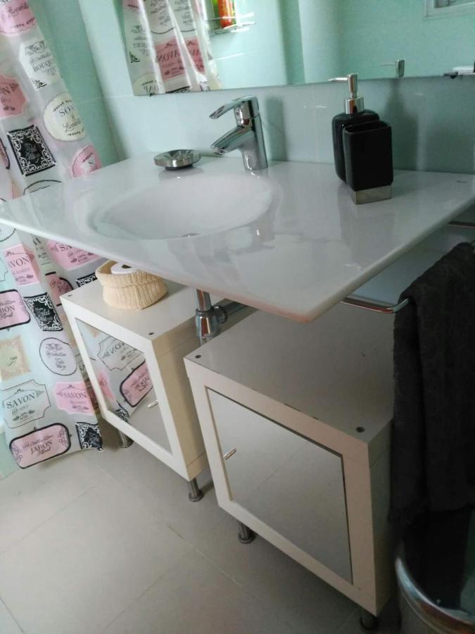 Stylish Flat, 2 Bathrooms And Swimming Pool, Next To The Beach! Sant Adria de Besos Exterior photo